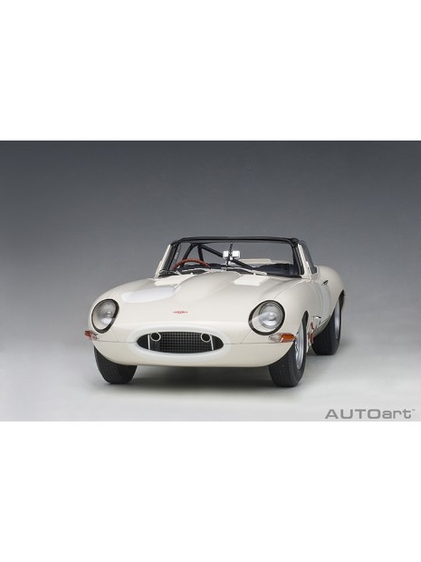 Jaguar Lichtgewicht E-Type 2015 1/18 AUTOart AUTOart - 22