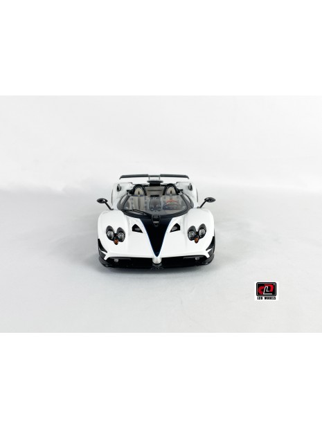 Pagani Zonda HP Barchetta (White) 1/18 LCD Models