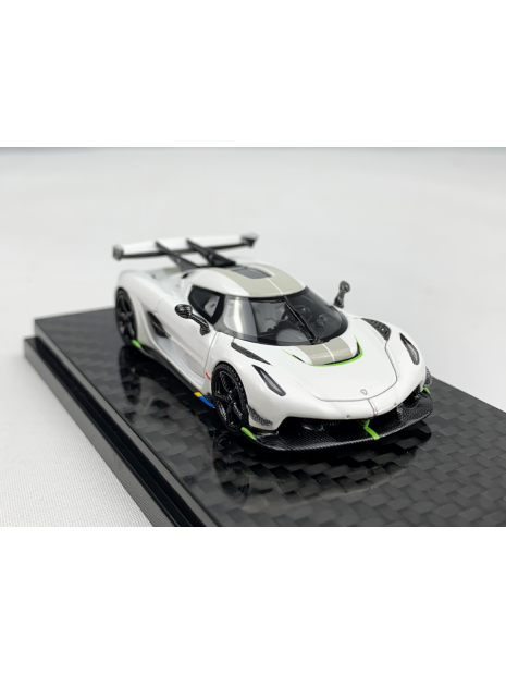 Koenigsegg Jesko Aanval 1/64 Frontiart FrontiArt - 3