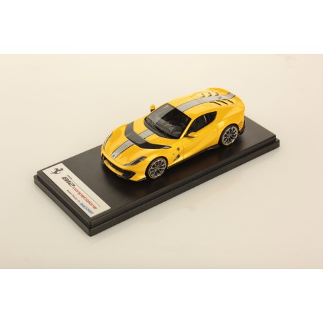 Ferrari 812 Competizione (Giallo Tristrato) 1/43 Looksmart Looksmart - 2