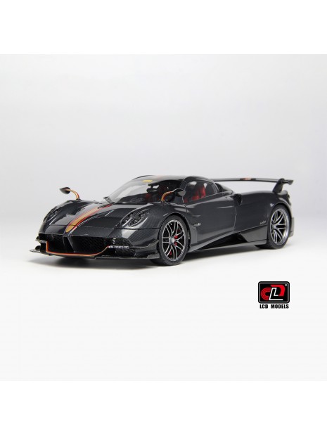 Pagani Huayra Roadster BC (Carbon) 1/18 LCD Models LCD Models - 1