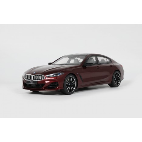 BMW M850I XDrive M Performance 1/18 GT Spirit GT Spirit - 1