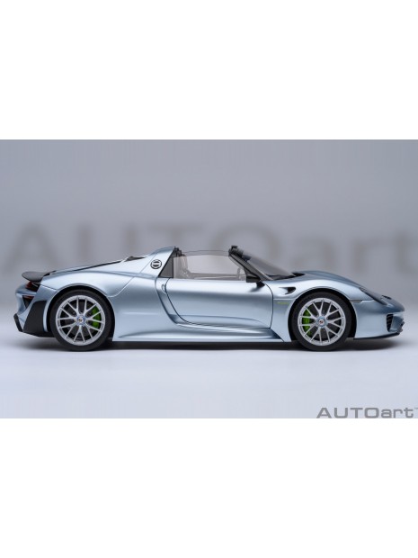 Porsche 918 Spyder Weissach Package 1/18 AUTOart AUTOart - 27