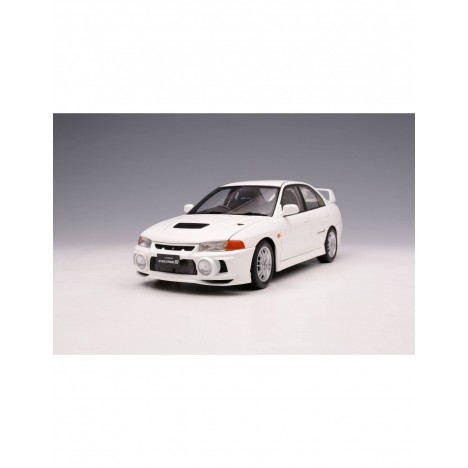 Mitsubishi Lancer Evolution IV 1/18 Motorhelix Motorhelix - 1