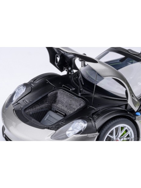 Porsche 918 Spyder Weissach Package 1/18 AUTOart AUTOart - 74