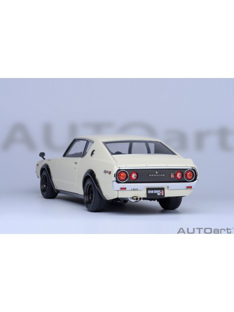 Nissan Skyline 2000 GT-R 1973 (KPGC110) tuned vers. 1/18 AUTOart AUTOart - 5