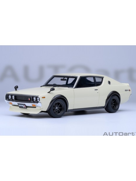 Nissan Skyline 2000 GT-R 1973 (KPGC110) tuned vers. 1/18 AUTOart AUTOart - 6