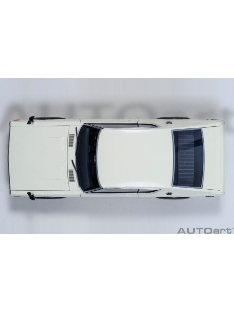 Nissan Skyline 2000 GT-R 1973 (KPGC110) tuned vers. 1/18 AUTOart AUTOart - 12