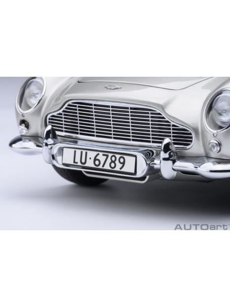 Aston Martin DB5 Goldfinger 1/18 AUTOart AUTOart - 25