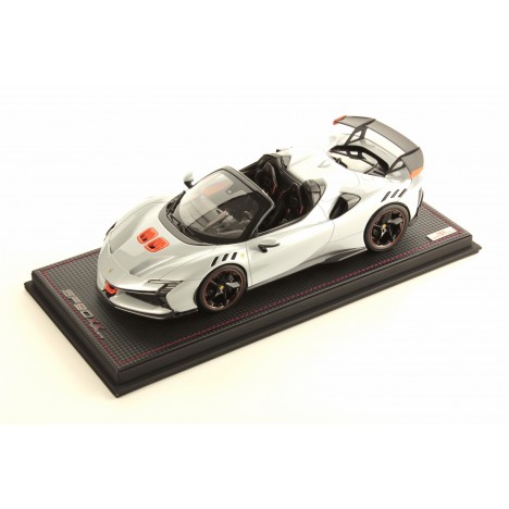 Ferrari SF90 XX Spider (Bianco Artico) 1/18 MR Collection MR Collection - 2