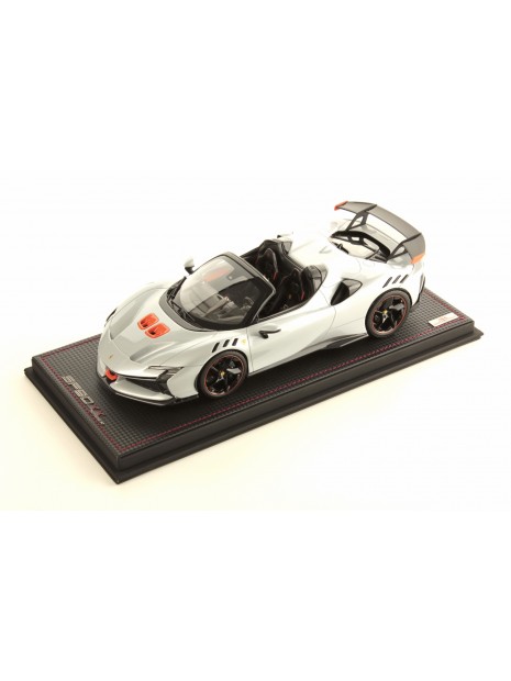 Ferrari SF90 XX Spider (Bianco Artico) 1/18 MR Collection MR Collection - 2