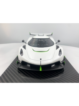 Koenigsegg Jesko (Crystal White) 1/18 FrontiArt FrontiArt - 1