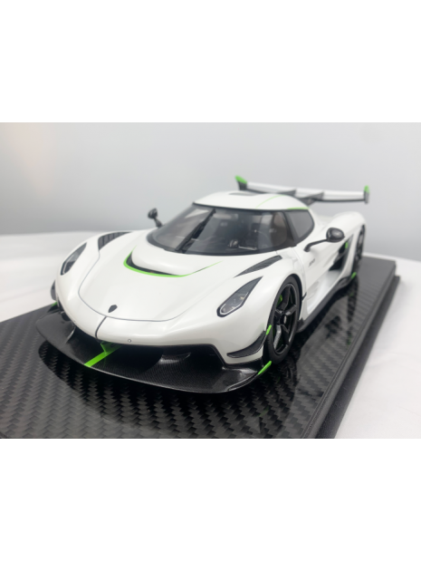 Koenigsegg Jesko (Crystal White) 1/18 FrontiArt FrontiArt - 2