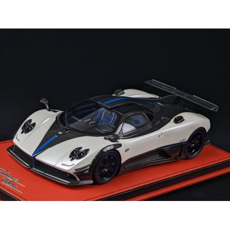 Pagani Zonda Riviera 1/18 Peako Peako - 2