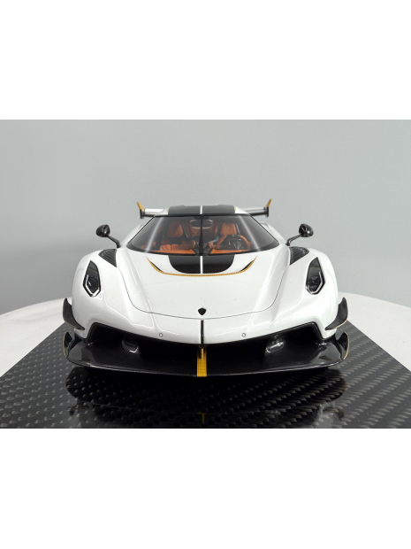 Koenigsegg Jesko (Crystal White) 1/18 FrontiArt FrontiArt - 3