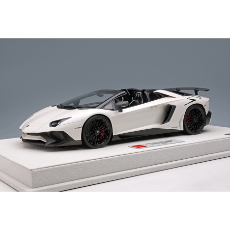 Lamborghini Aventador SV Roadster 1/18 Make-Up Eidolon Make Up - 1