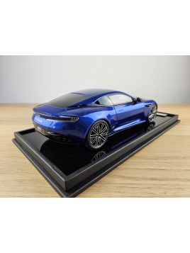 Aston Martin DB12 (Ion Blue) 1/18 Motorhelix Motorhelix - 2