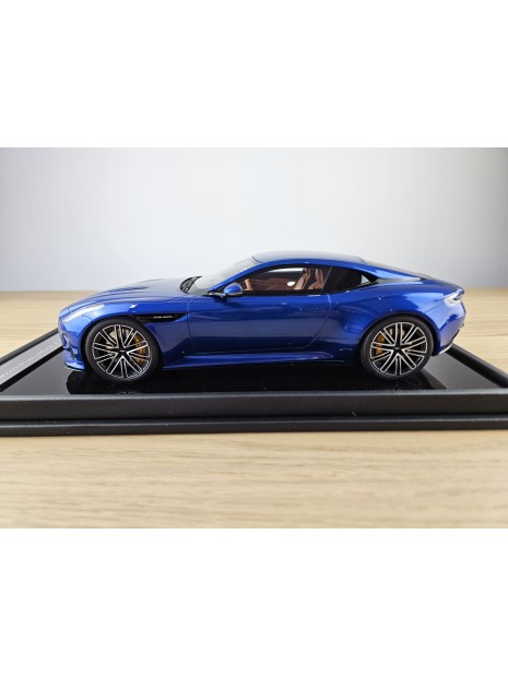 Aston Martin DB12 (Ion Blue) 1/18 Motorhelix Motorhelix - 7