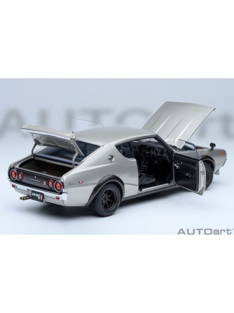 Nissan Skyline 2000 GT-R 1973 (KPGC110) tuned vers. 1/18 AUTOart AUTOart - 18