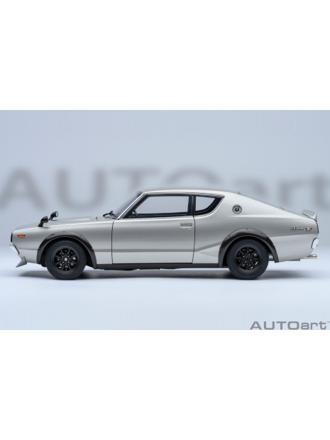 Nissan Skyline 2000 GT-R 1973 (KPGC110) tuned vers. 1/18 AUTOart AUTOart - 25