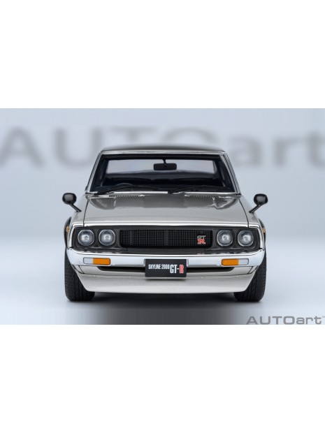 Nissan Skyline 2000 GT-R 1973 (KPGC110) tuned vers. 1/18 AUTOart AUTOart - 27