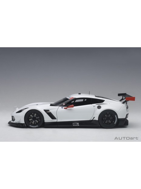 Chevrolet C7.R Plain Body Version 2016 1/18 AUTOart AUTOart - 3