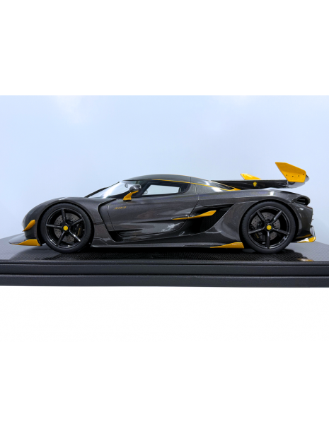 Koenigsegg Jesko (Carbon Gold) 1/8 FrontiArt FrontiArt - 4