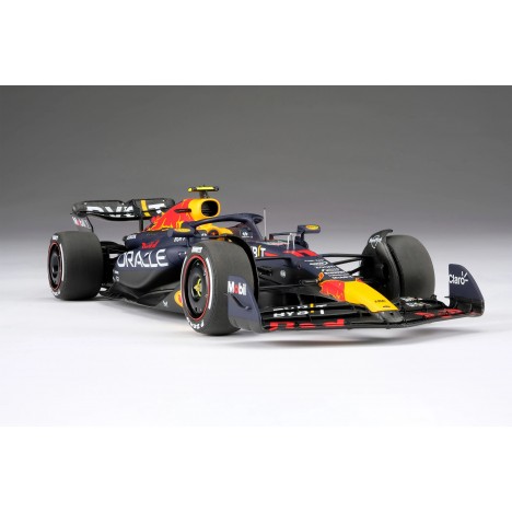 Oracle Red Bull Racing RB19 - Sergio Pérez - 1/18 Amalgam Amalgam Collection - 1