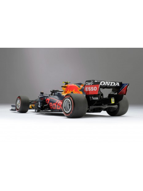 Red Bull Racing Honda RB16B 2021 Abu Dhabi Grand Prix - Sergio Pérez - 1/18 Amalgam Amalgam Collection - 3