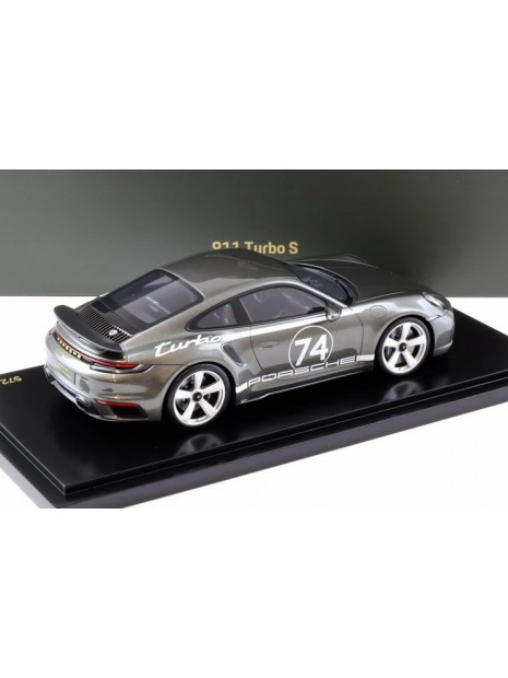 Porsche 911 (992) Turbo S Heritage Design 50 Years 1/18 Dealer Edition  - 3