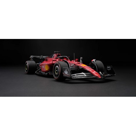 Ferrari F1-75 2022 Bahrain Grand Prix - Charles Leclerc 1/18 Amalgam Amalgam Collection - 1