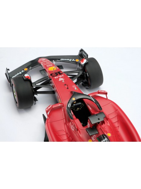 Ferrari F1-75 2022 Bahrain Grand Prix - Charles Leclerc 1/18 Amalgam Amalgam Collection - 4