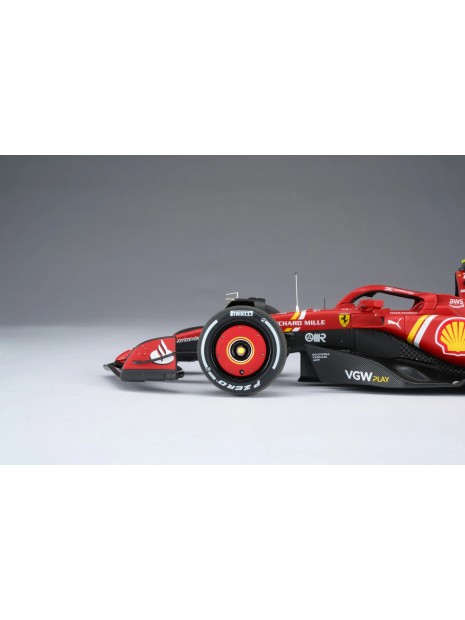 Ferrari SF-24 2024 Australian Grand Prix - Carlos Sainz 1/18 Amalgam Amalgam Collection - 9