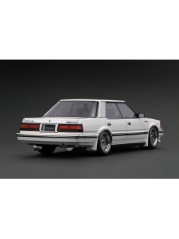 Toyota Crown 2.8 Royal Saloon G (120) 1/18 Ignition Model Ignition Model - 1